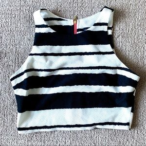 Design Lab ✨ Black and White Crop Top